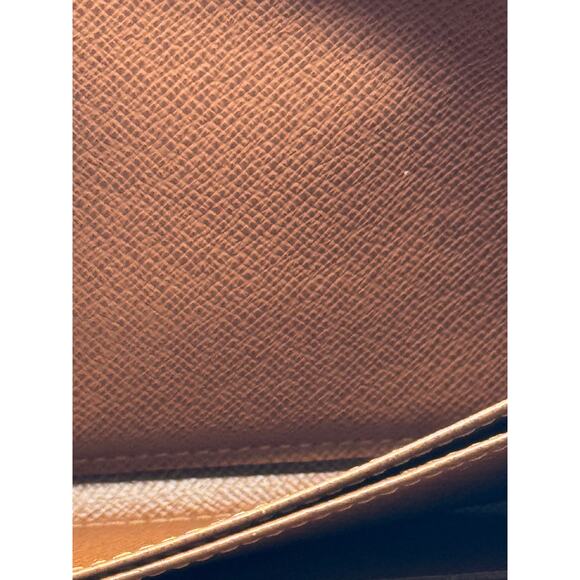 Louis Vuitton Monogram Zippy Wallet - COA Included - Picture 12 of 17